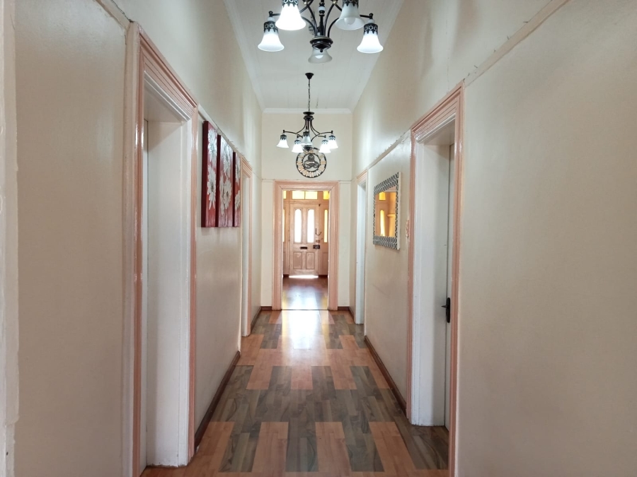 6 Bedroom Property for Sale in Fort Hill Eastern Cape